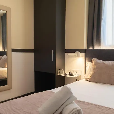 May Ramblas Hotel-3