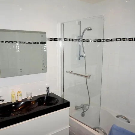 Short Stay Paris Apartments-2