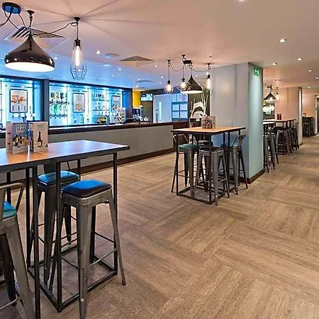 Premier Inn London Farringdon - Smithfield-2
