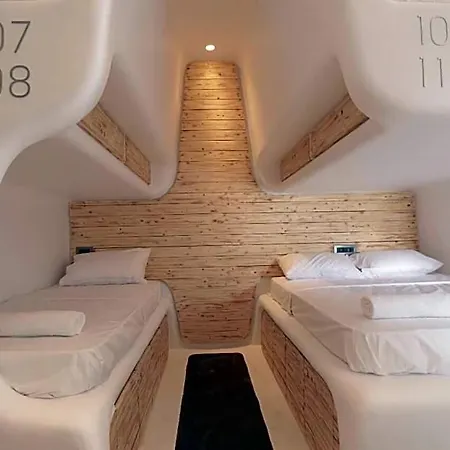 Mycocoon Hostel-3