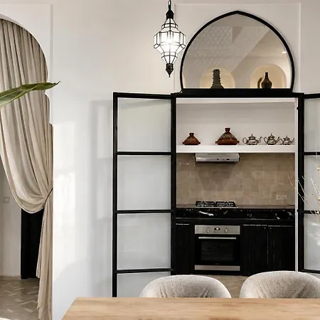 Riad privé Maskat, piscine, petit-déjeuners, proche Jemaa el-Fna-3