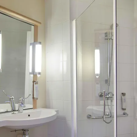 ibis Poitiers Centre-2