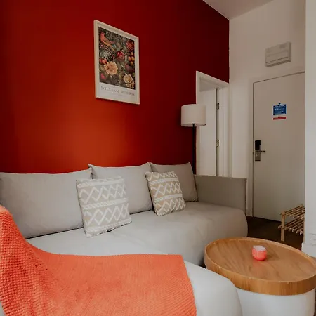 Kensington Stay-2