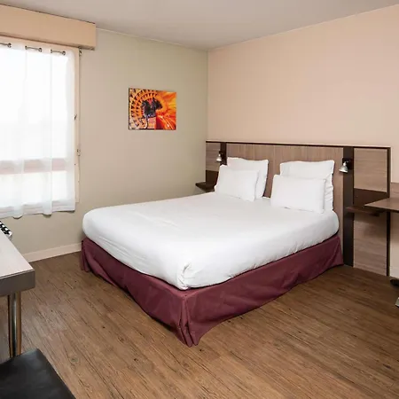 Comfort Suite Rive Gauche Lyon Centre-3
