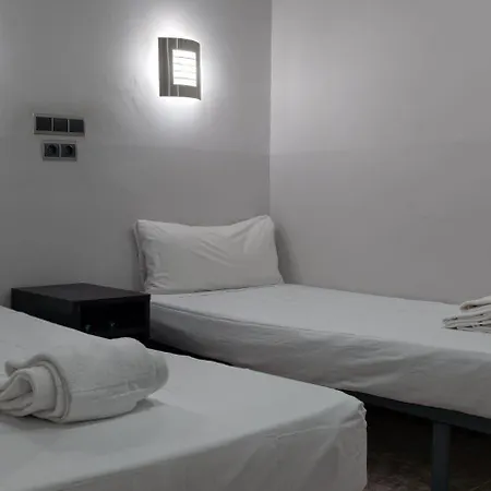 Hostal Levante Barcelona-2