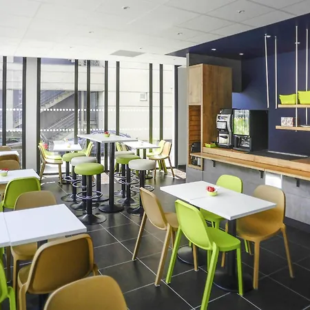 ibis budget Gare de Poitiers-2