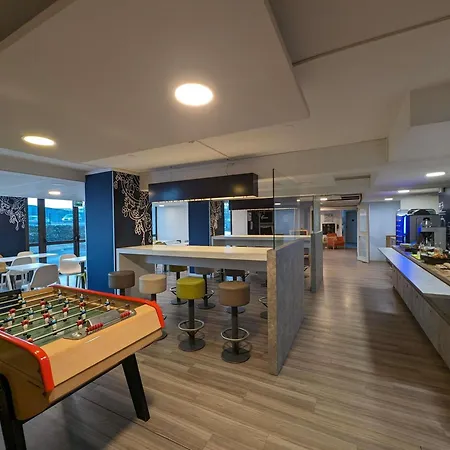 Ibis Budget Clermont Ferrand - Le Brezet - Aeroport-3