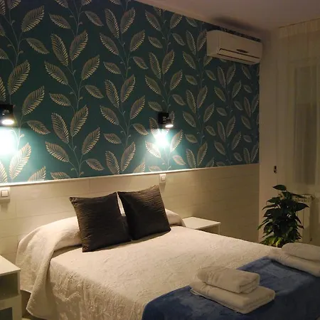 Hostal PETITE MAMAN-2