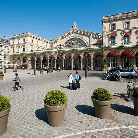 Hotel Montana Paris Lafayette-3
