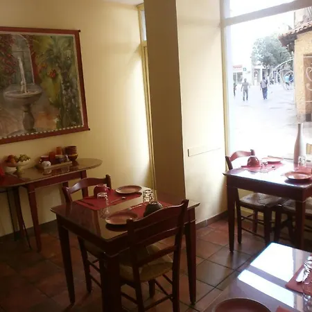 Little Palace-2