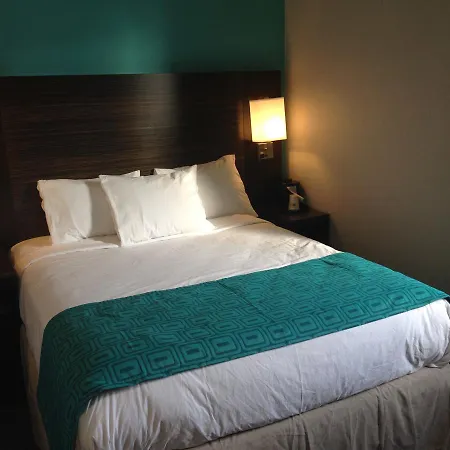 Rockaway Hotel-3