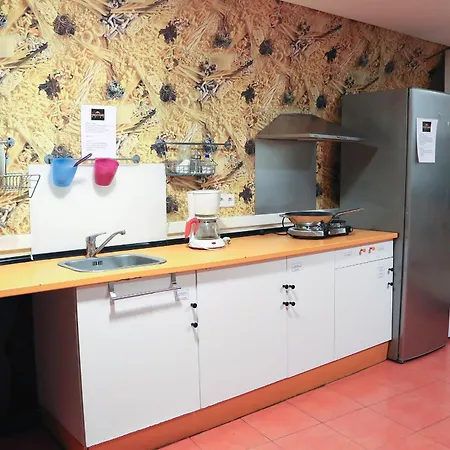 Hostels Meetingpoint-2