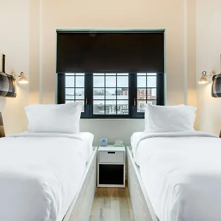 Gowanus Inn & Yard-3