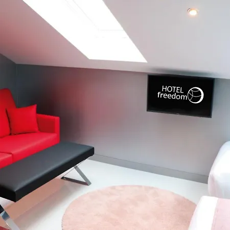 Hotel Freedom-3