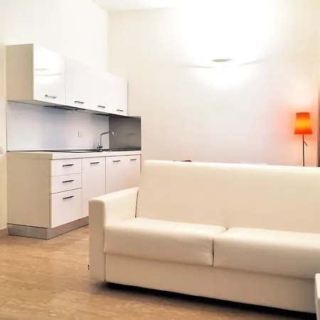 Bb Hotels Aparthotel Bocconi-3