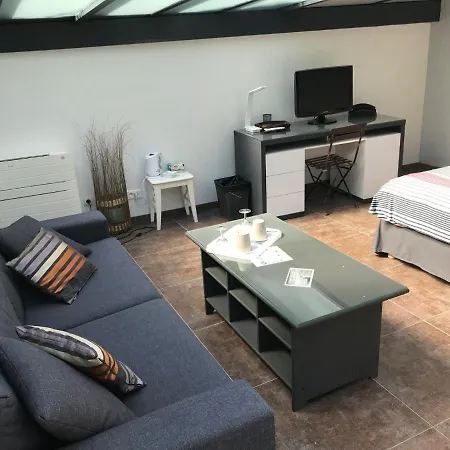 Bordeaux Cosy B&B-3