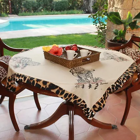 La Villa Topi-3
