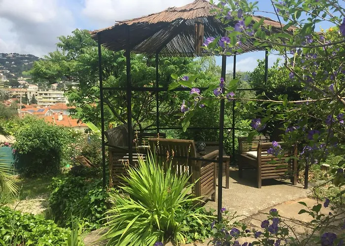 Bed&Breakfast Chambres d'hôtes COTTAGE BELLEVUE Cannes