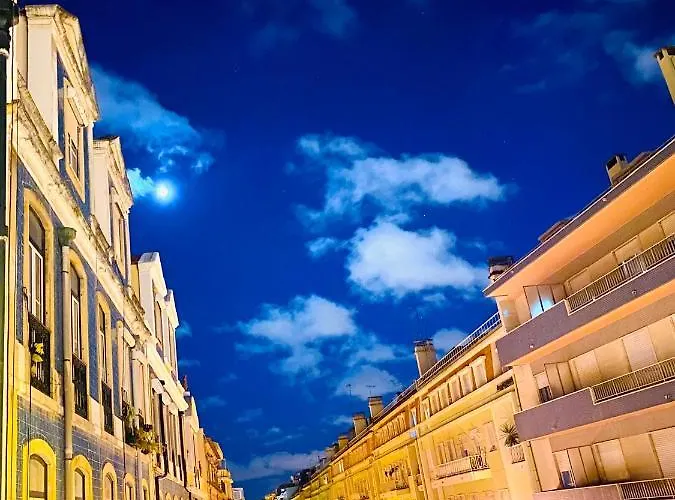 Sri-Indo Guest House Lisboa