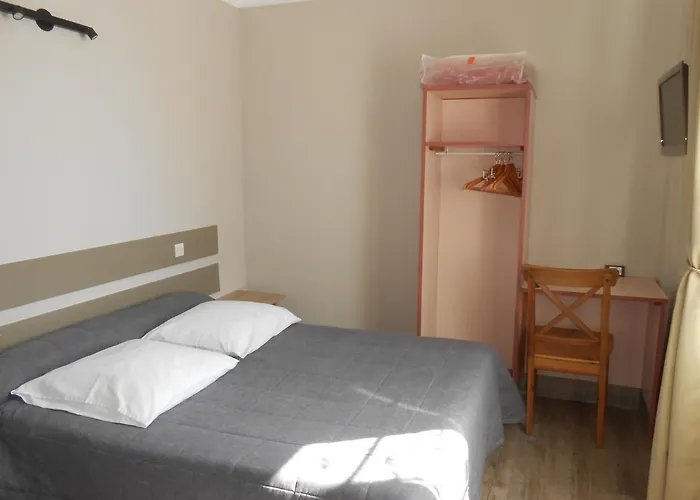 Hôtel Restaurant Le Cocktail Bar Saint-Malo