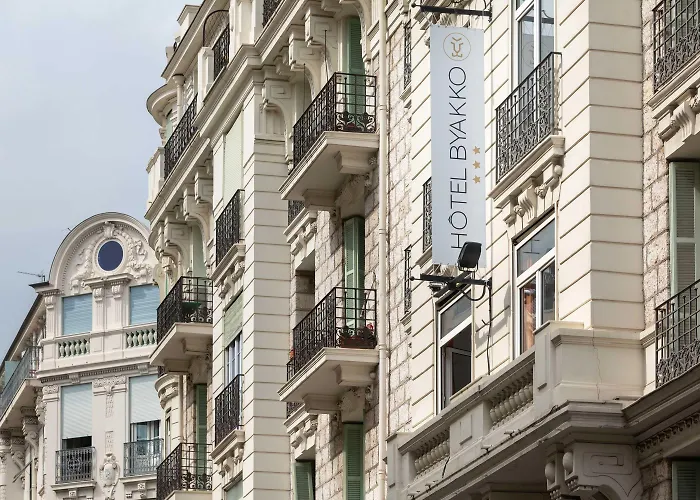 Hotel pas CherByakko