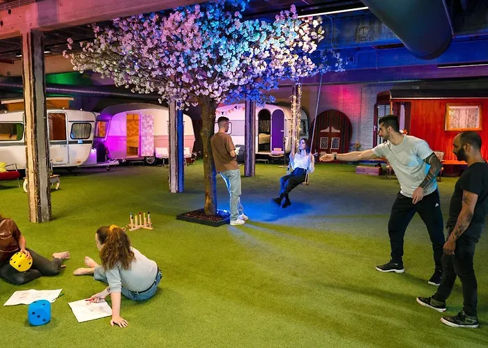 Outside Inn Amsterdam