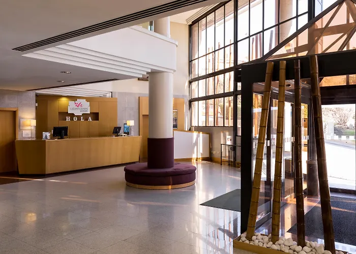 Hotel Acta Piramides à Madrid