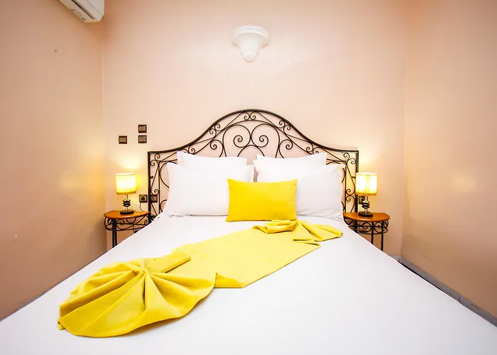 Hotel pas CherEzzahia By Hms