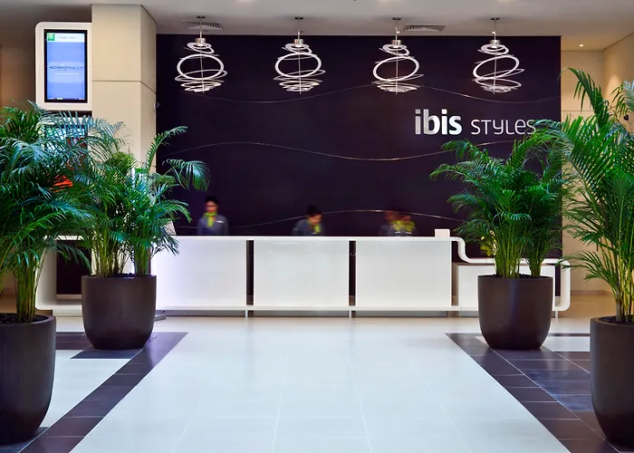 Hotel Ibis Styles Dragon Mart Dubaï