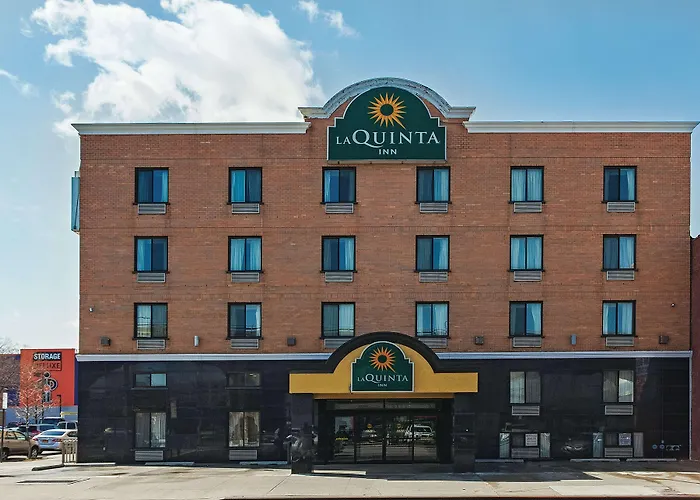 La Quinta Inn By Wyndham Queens New York
