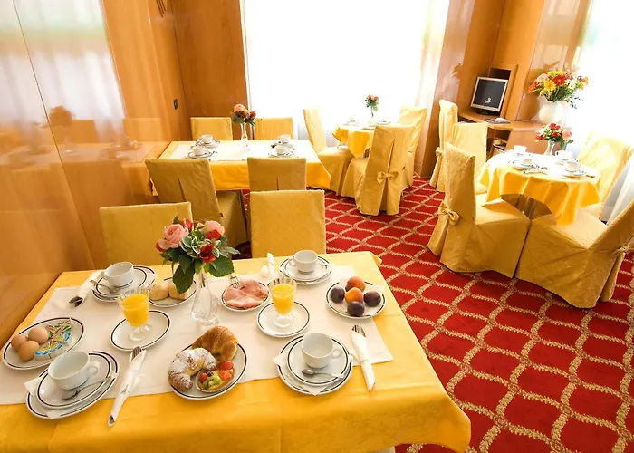 Hotel Cinque Giornate Milan
