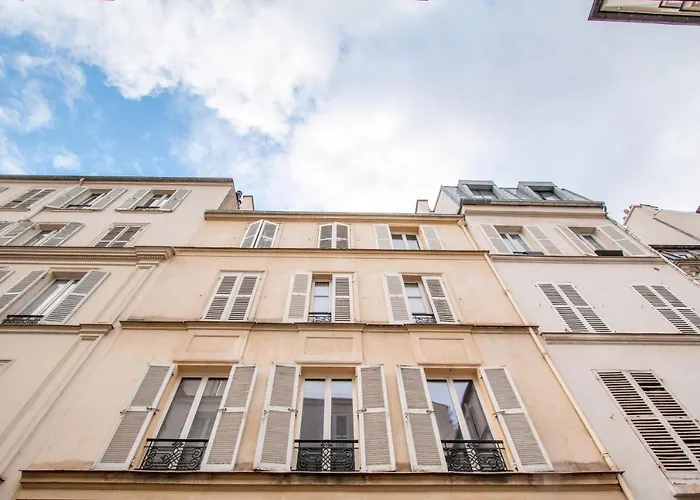 Nid d'amour - à 900m de la Tour Eiffel Paris
