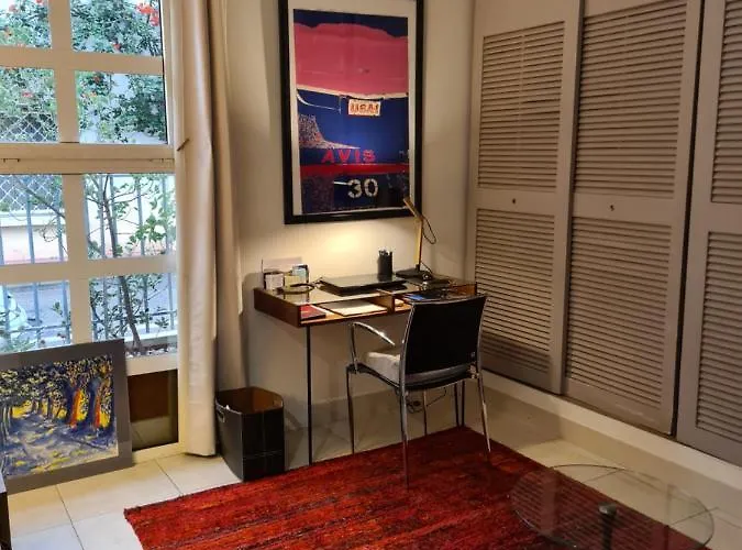 Suite indépendante avec 1 chambre et 1 bureau Montpellier