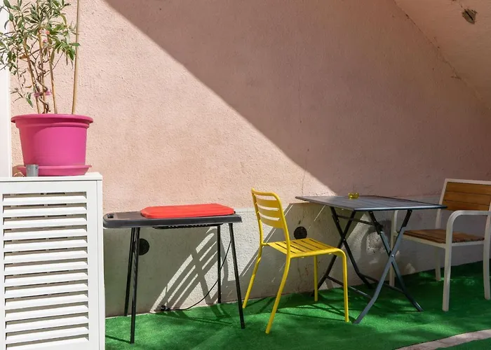 Hotel Le Petit Nid Des Chutes Lavies à Marseille