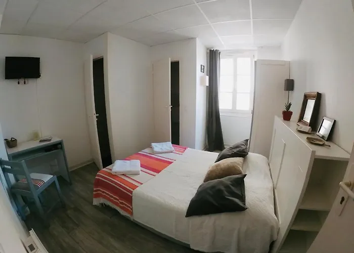 Le Petit Hotel Biarritz