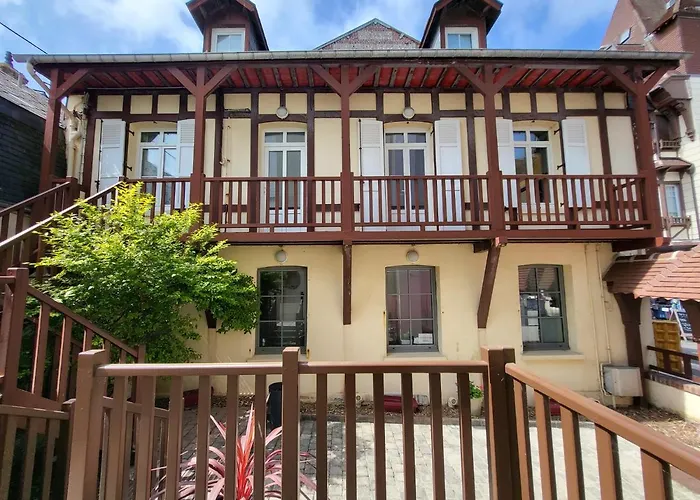 Chambres d'Hôtes La petite Salamandre Étretat