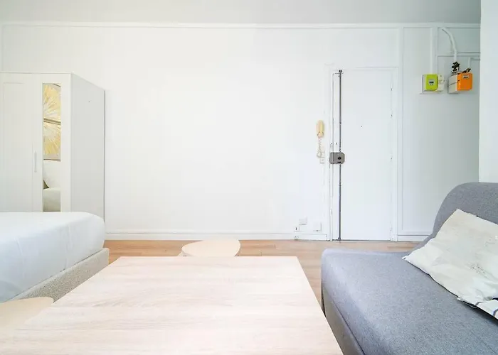 Studio Buttes-Chaumont - Hautpoul - III Paris