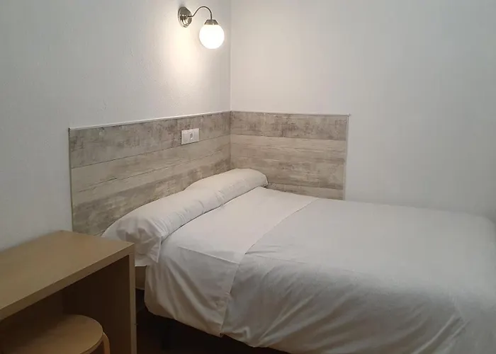 Hostal Ginebra -Madrid Centro Gran Via Sol-