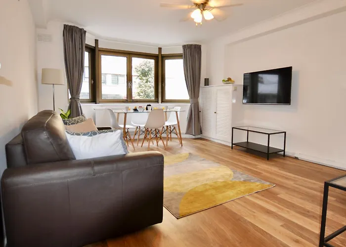 Marlyn Lodge - City Of Londres