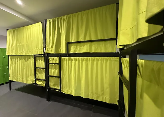 Madriz Hostel