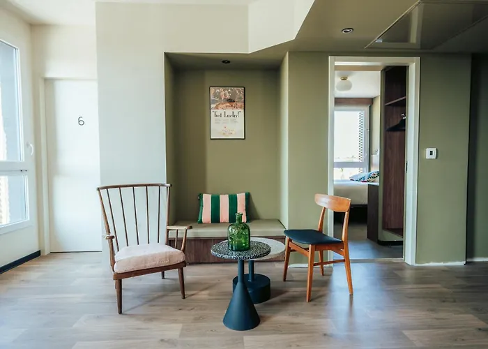 Jost Hostel Montpellier Centre St Roch