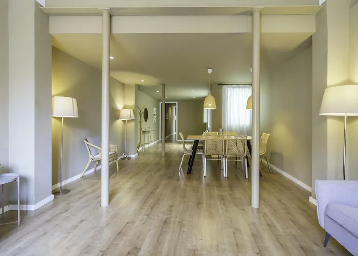 Ola Living Diagonal II Apartments Barcelone