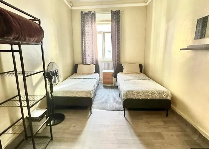 Sri-Indo Guest House Lisboa