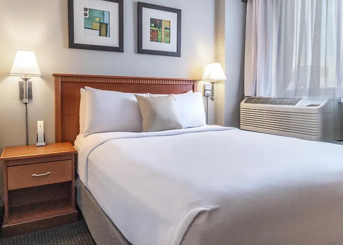 Hotel pas CherSaint-Laurent