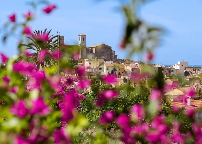 Hotel Chalet De L'Isere Cannes