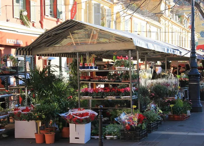 Room With A Vue Nice