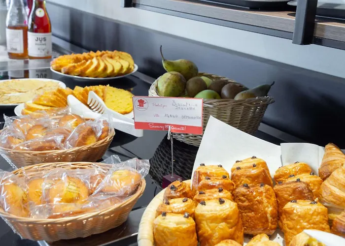 Hotel pas CherBrit Caen Nord - Mémorial