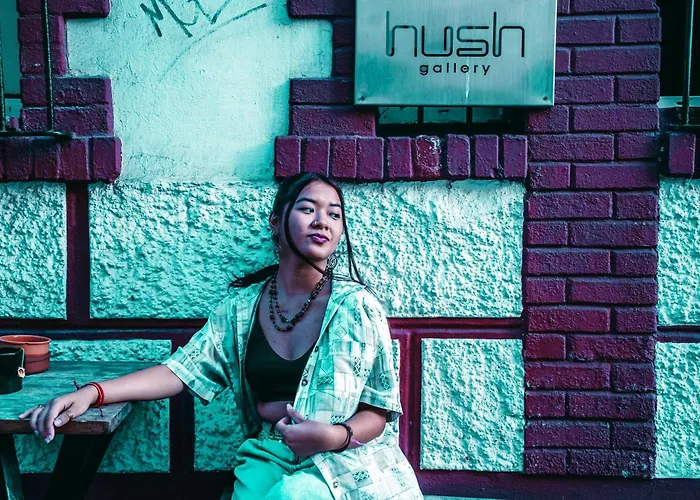 Hush Hostel Lounge