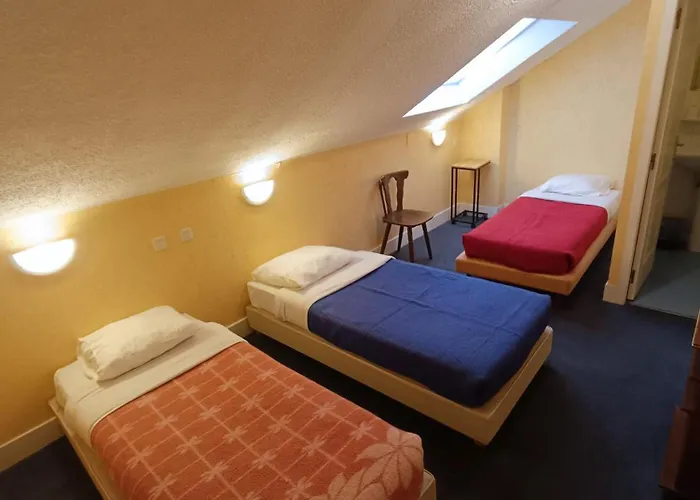 Chambre chez Marie et Didier 1 minute à pied du sanctuaire de Lourdes