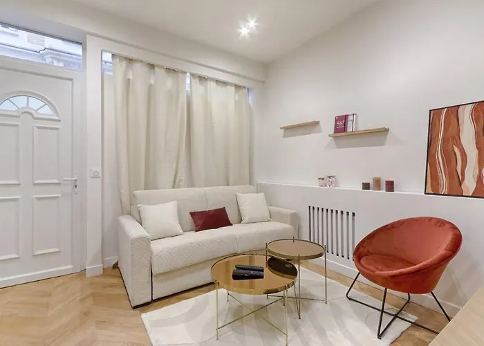 Cambodge Pere Lachaise Cosy Studio 2P Paris